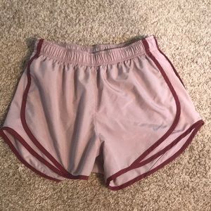 women’s nike shorts size s!
